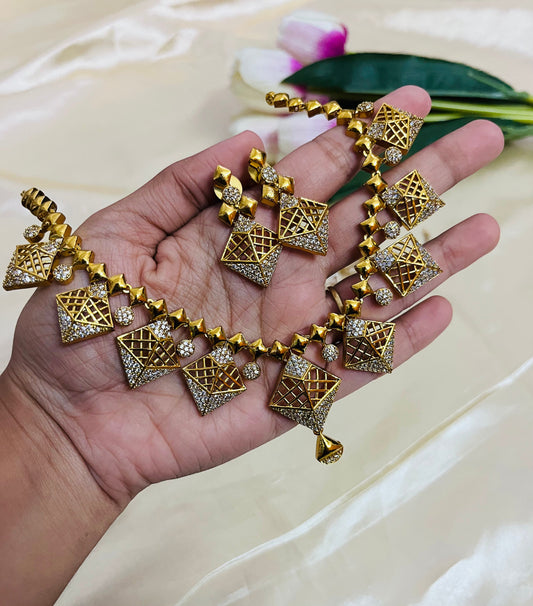 Partywear Neckpiece set